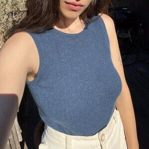 TSE Surface blue cashmere sweater vest